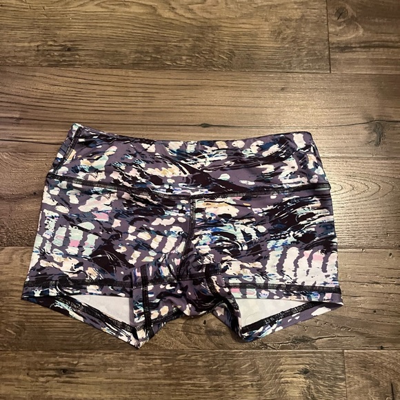 Fleo - Picture 1 of 2